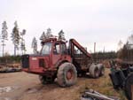 skogsmaskin demonterad